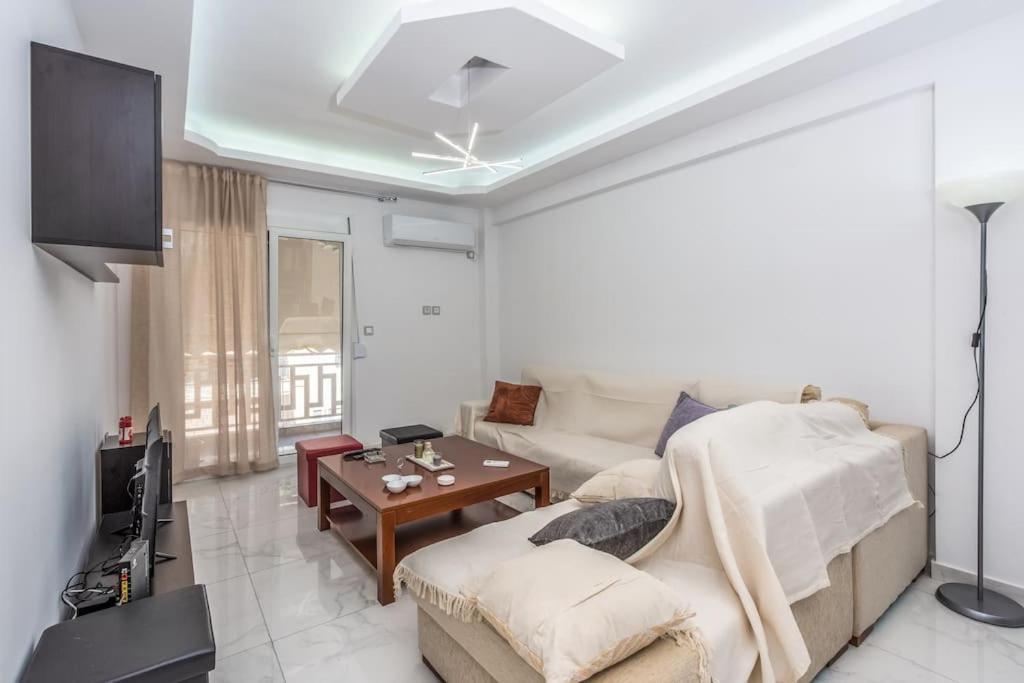 Be Cool Near Kypseli By Atheniankeys Apartment Ngoại thất bức ảnh